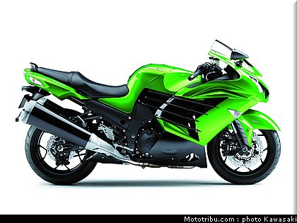 kawasaki_1400_zzr_2012_008.jpg