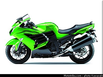 kawasaki_1400_zzr_2012_009.jpg