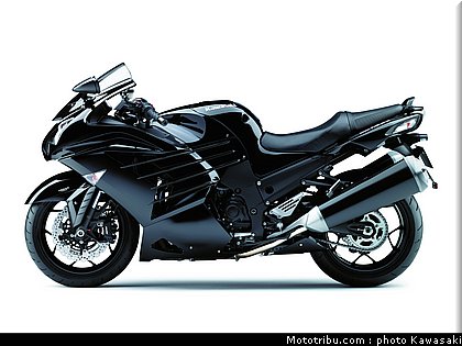 kawasaki_1400_zzr_2012_013.jpg
