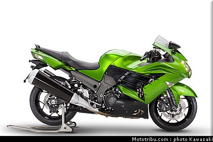 kawasaki_1400_zzr_2012_015.jpg