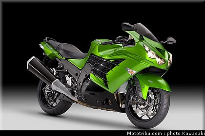 kawasaki_1400_zzr_2012_019.jpg