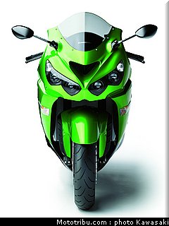 kawasaki_1400_zzr_2012_025.jpg