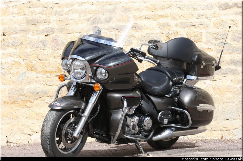 kawasaki_2012_1700_voyager_06