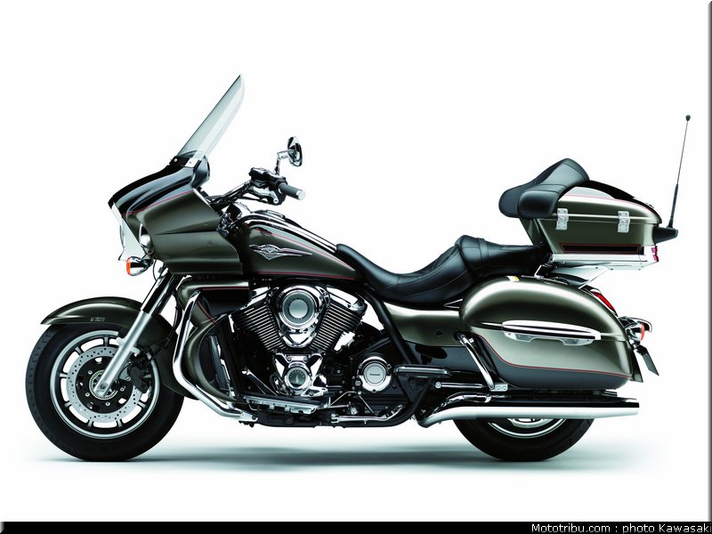 kawasaki_2012_1700_voyager_11