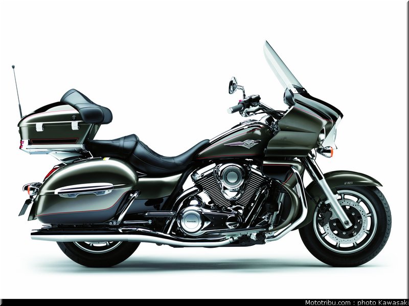 kawasaki_2012_1700_voyager_13