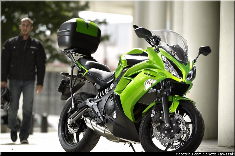 kawasaki_2012_er6f_012