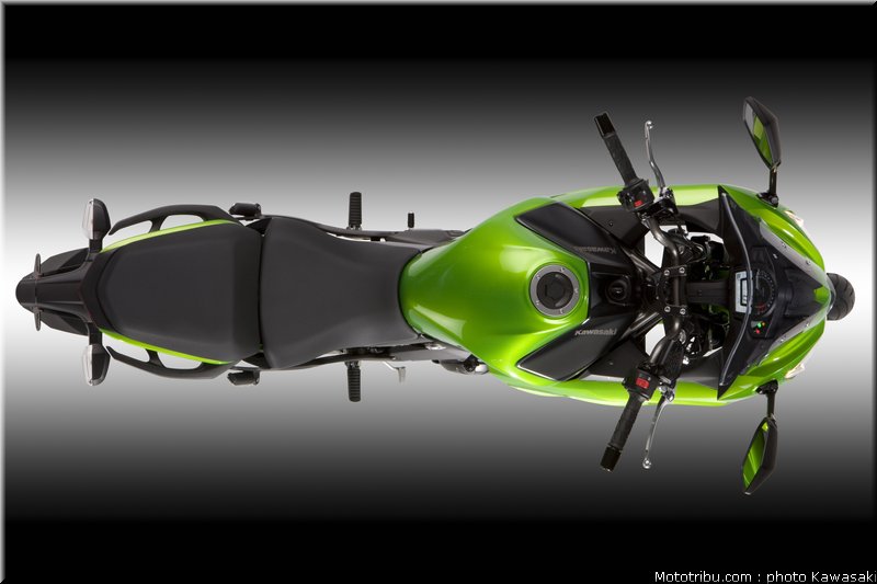 kawasaki_2012_er6f_018