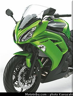 kawasaki_2012_er6f_028.jpg