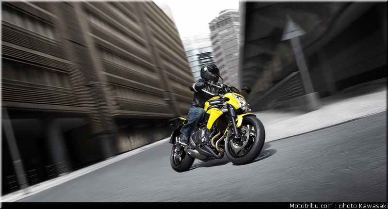 kawasaki_2012_er6n_004