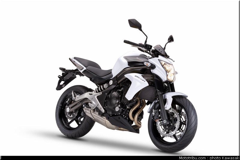 kawasaki_2012_er6n_027