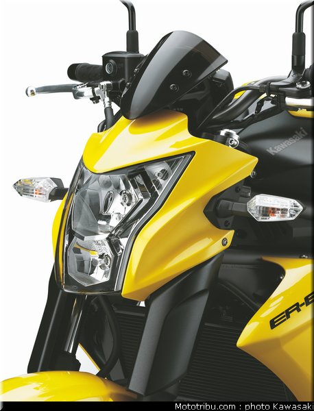 kawasaki_2012_er6n_053