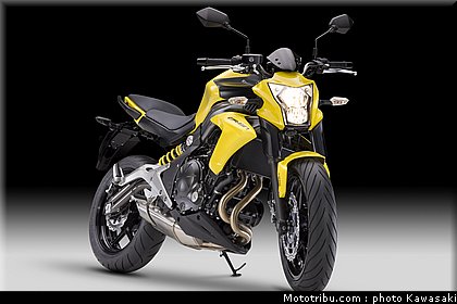 kawasaki_2012_er6n_007.jpg