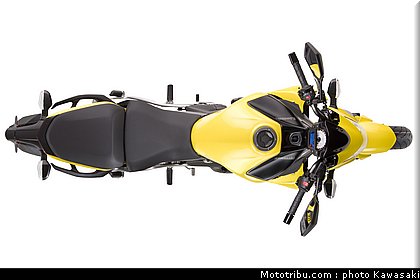 kawasaki_2012_er6n_014.jpg