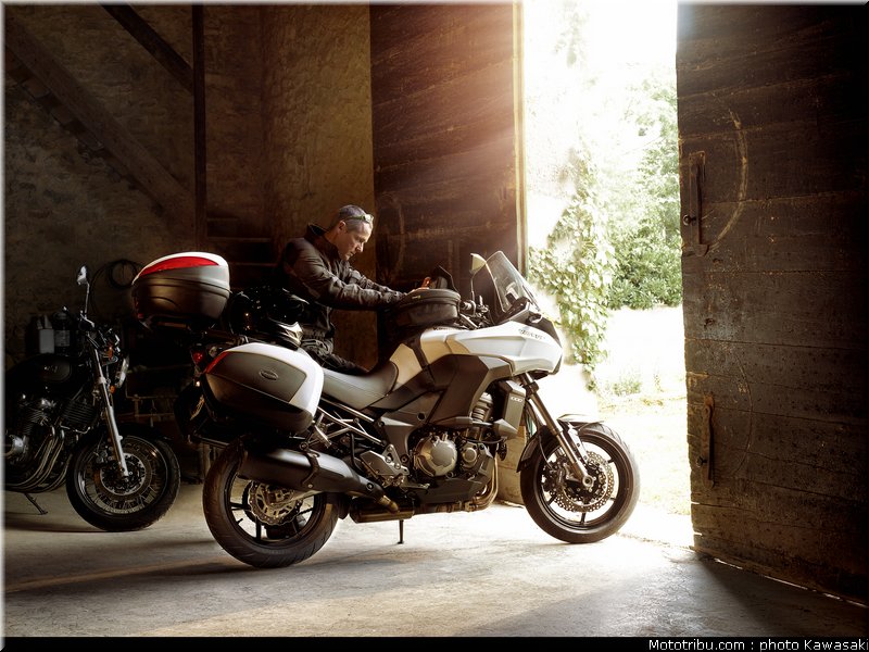 kawasaki_versys_1000_2012_002