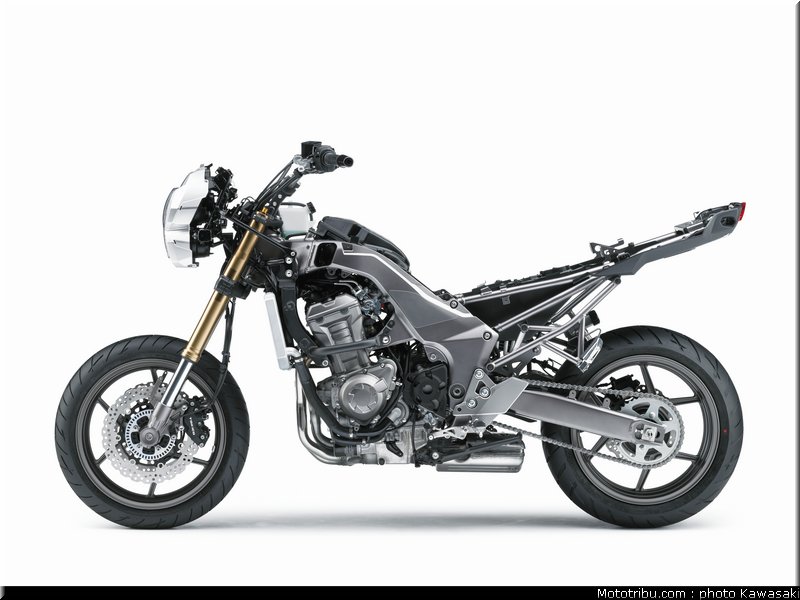 kawasaki_versys_1000_2012_016