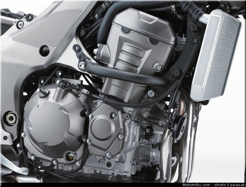 kawasaki_versys_1000_2012_033