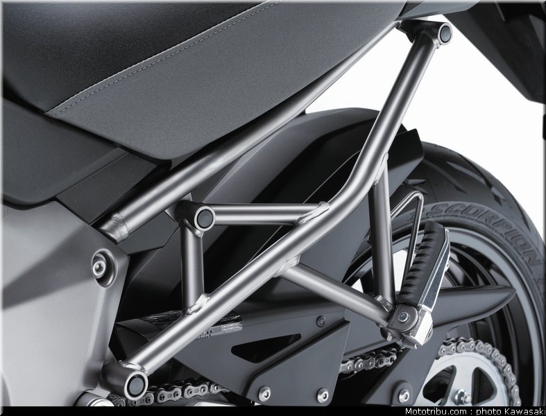 kawasaki_versys_1000_2012_042