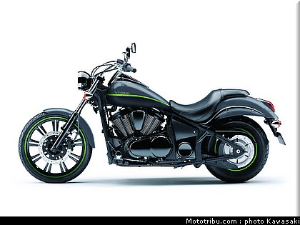 900_vn_custom_01_kawasaki_customs_2013.jpg