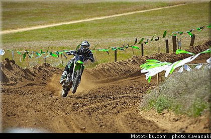 kawasaki_2013_kx250f_011.jpg
