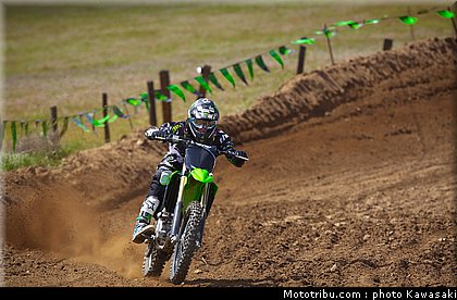 kawasaki_2013_kx250f_014.jpg