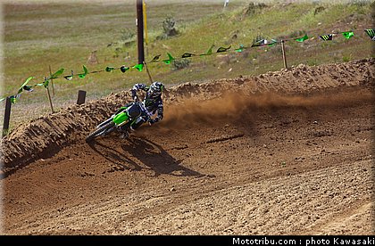 kawasaki_2013_kx250f_015.jpg