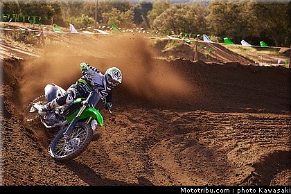 kawasaki_2013_kx250f_023.jpg