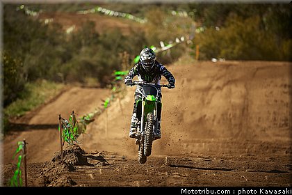 kawasaki_2013_kx250f_025.jpg