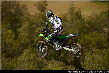 kawasaki_2013_kx250f_027.jpg