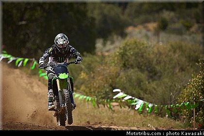 kawasaki_2013_kx250f_029.jpg