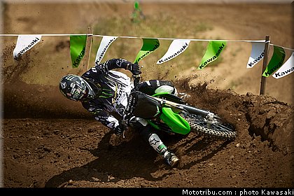 kawasaki_2013_kx250f_031.jpg