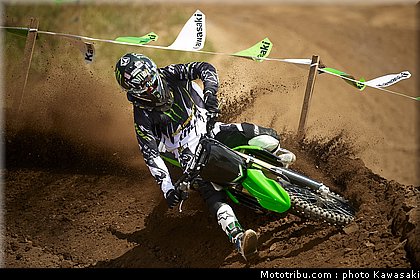 kawasaki_2013_kx250f_033.jpg