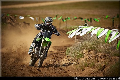 kawasaki_2013_kx250f_037.jpg