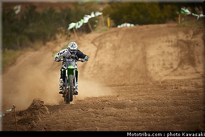 kawasaki_2013_kx250f_040.jpg