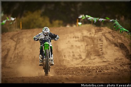 kawasaki_2013_kx250f_041.jpg
