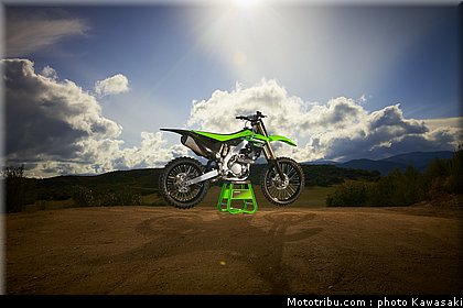 kawasaki_2013_kx250f_050.jpg