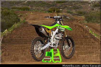 kawasaki_2013_kx250f_056.jpg