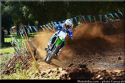 kawasaki_2013_kx450f_011.jpg