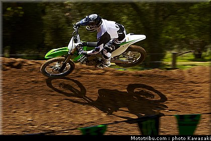 kawasaki_2013_kx450f_016.jpg