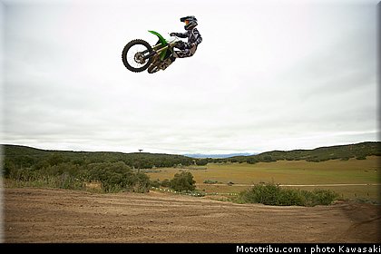 kawasaki_2013_kx450f_017.jpg