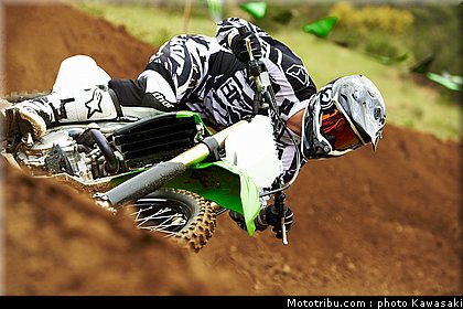 kawasaki_2013_kx450f_023.jpg