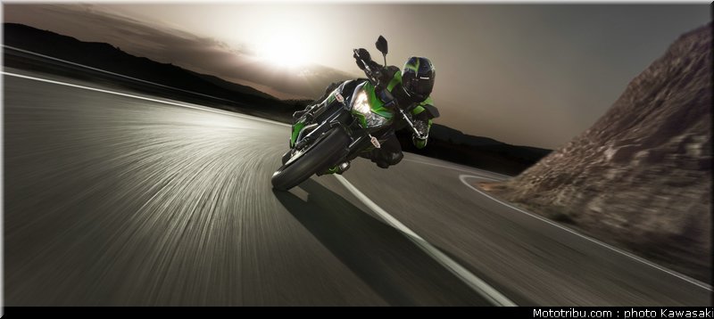 kawasaki_2013_z800_003