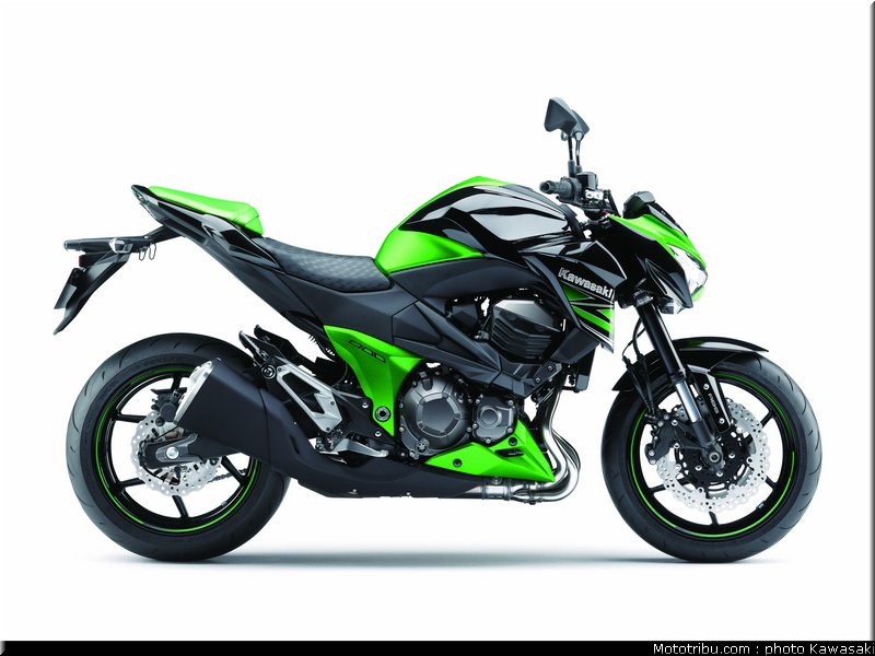 kawasaki_2013_z800_031