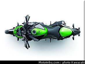 kawasaki_2013_z800_029.jpg