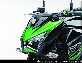 kawasaki_2013_z800_052.jpg