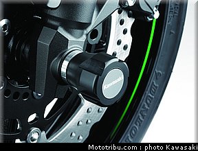 kawasaki_2013_z800_062.jpg