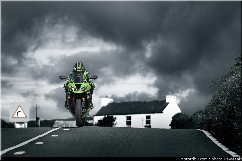 kawasaki_2013_zx_6r_002
