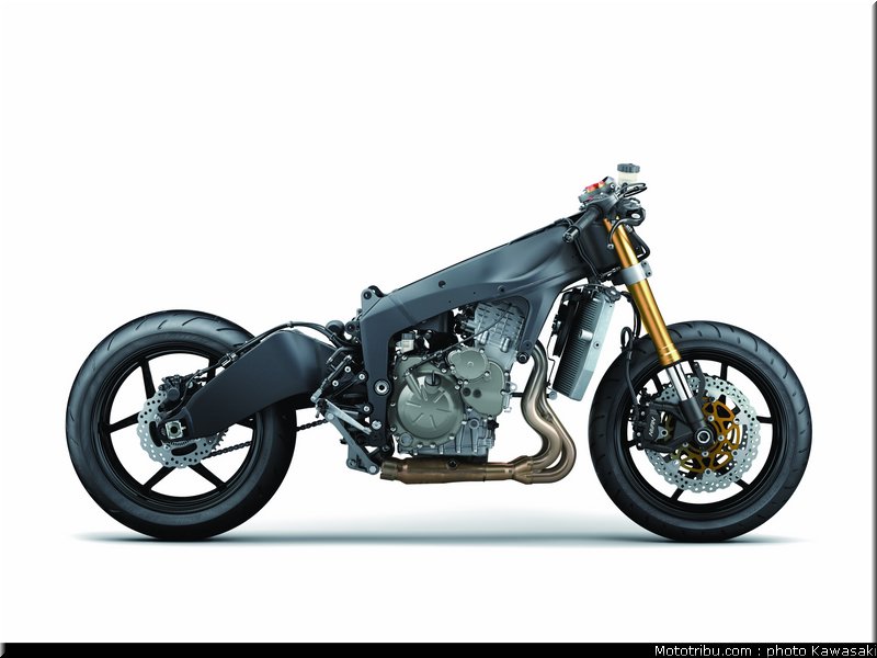 kawasaki_2013_zx_6r_029