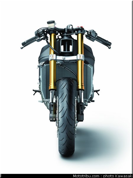kawasaki_2013_zx_6r_032
