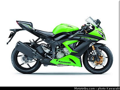 kawasaki_2013_zx_6r_007.jpg