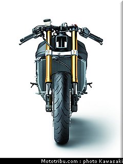 kawasaki_2013_zx_6r_032.jpg